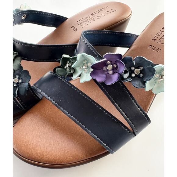 Tuscany Sandals 9.5W Floral Strappy Wedge Easy Street Blue Made in Italy Wide - Picture 2 of 6